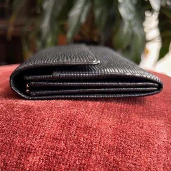 LOUIS VUITTON Epi Leather Wallet Black - Picture 5 of 9